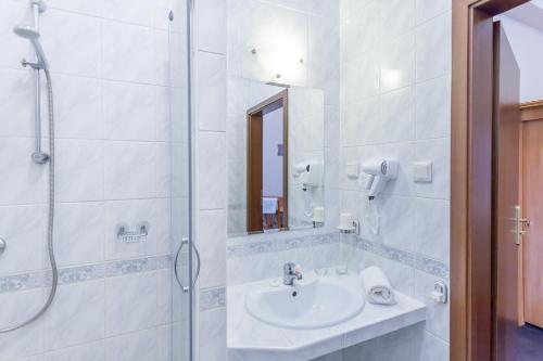 1 double bed