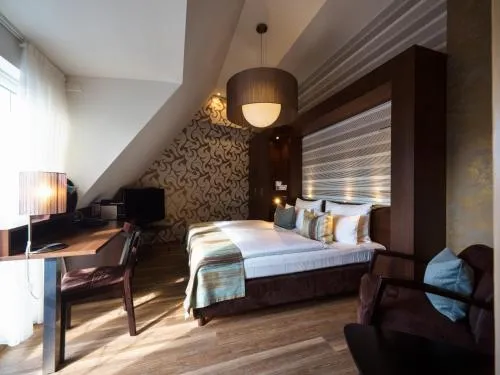 Hotel Leidinger - ehemalige Domicil und Domaine Leidinger in Saarbrücken, Deutschland
