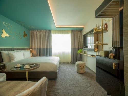 Middle Eight - Covent Garden - Preferred Hotels and Resorts