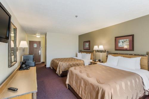 Quality Inn & Suites - image 6