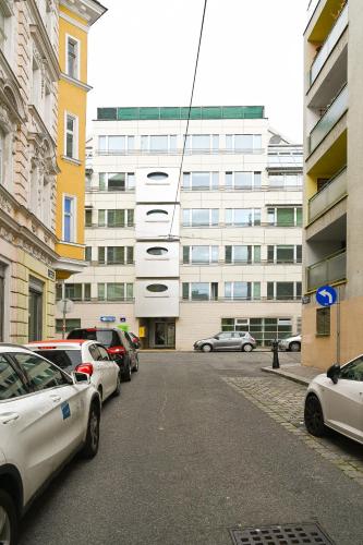 Bright Apartment Mariahilf - main image