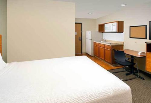 Woodspring Suites Atlanta Stockbridge - image 9