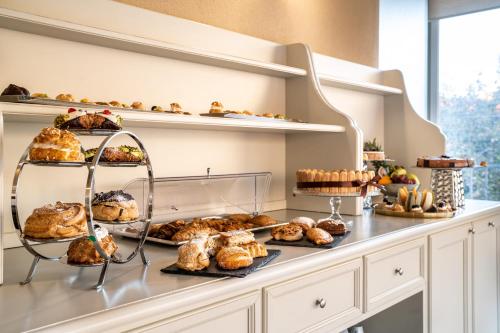 餐飲選擇, 科倫巴奧羅酒店 (Hotel Colomba D'Oro) in 特羅佩亞市中心