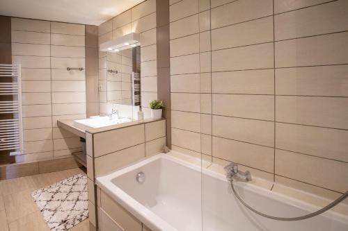 Charmant Appartement Bordeaux Centre Ville - image 4