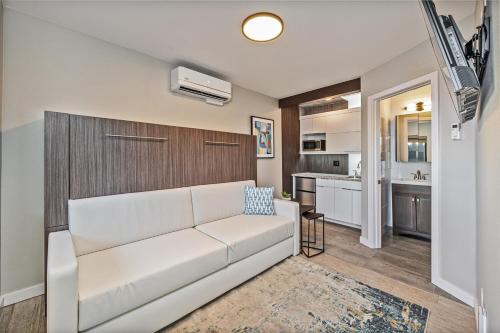 Boutique Motel in the Heart of Midtown! - main image