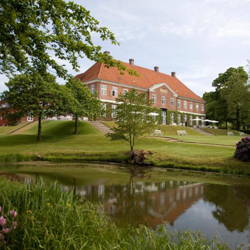  Hindsgavl Slot, Pension in Middelfart