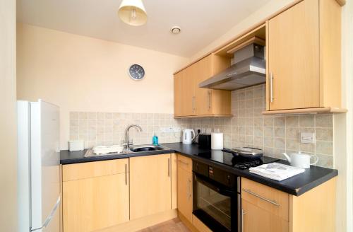 Becket apartment - image 6