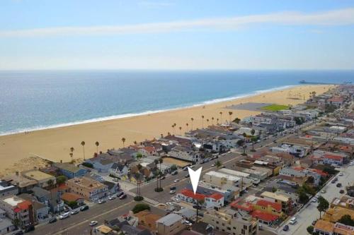 1000#3 Renovated Home by Beach & Sand - AC & More! in Newport Beach, USA