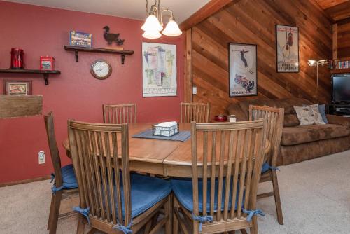 Mammoth Sierra Townhomes #25 - image 11