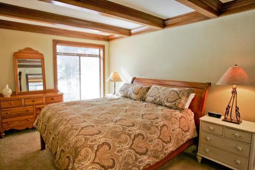 Apartment image 6