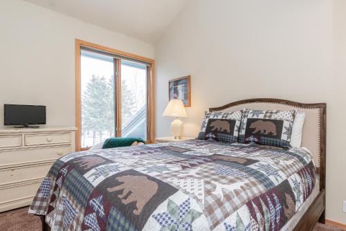 Snowcreek #856 Phase V - image 4