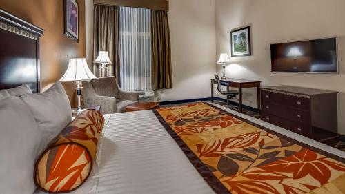 Best Western Plus Battle Ground Inn & Suites