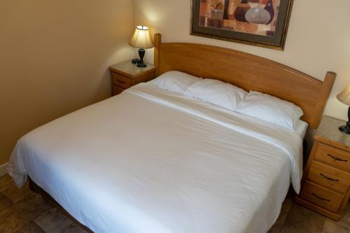 Sandy Beach Suites in Osoyoos, Canada