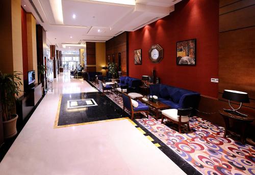 Lobby, Al Hamra Palace by Warwick near Riyadh Gallery Mall