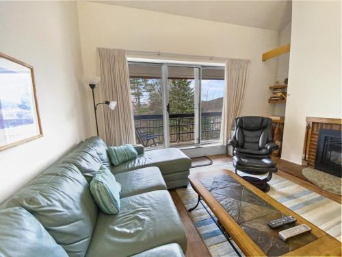 Sugarbush Mountainside Loft Condo - image 13
