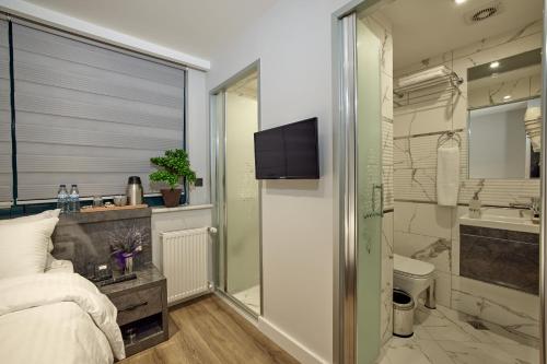 The Bold Hotel - image 6