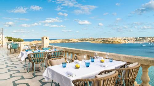 Étterem, Iniala Harbour House  in Valletta