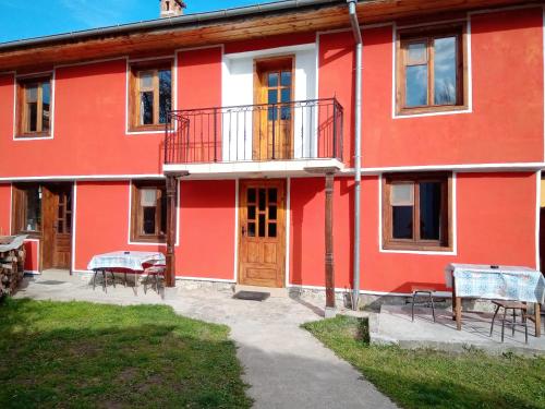 Ieeja, Стаи за гости Милена in Koprivshtica