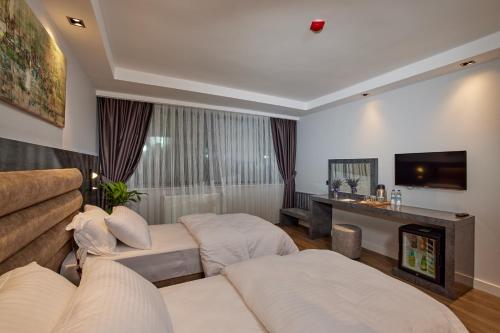 The Bold Hotel - image 12