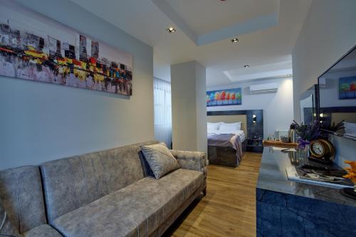 The Bold Hotel - image 5