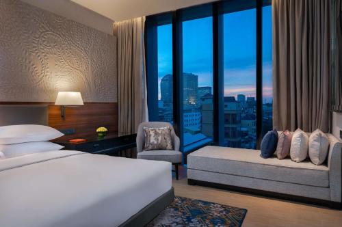 room detail thumbnail 0