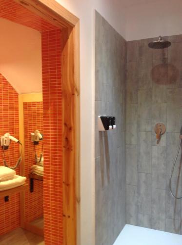 Las Coles Apartasuites Room Type - King Studio