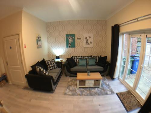 Quayside Properties - 4 Quality Hotel-style Rooms With Private Lounge And Kitchen, Boston, Lincolnshire