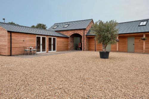 Bridge House Barn