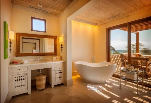 Vannas istaba, Mukul Resort in Guacalito de La Isla
