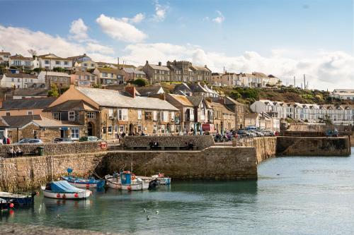 B&B Porthleven - Harbour Inn - Bed and Breakfast Porthleven