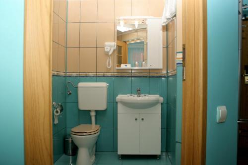 Double Room - Lower Ground Floor