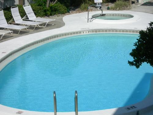 Summer Breeze Condominium 110 - image 5