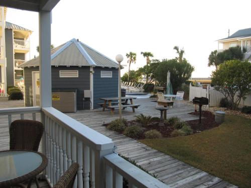 Summer Breeze Condominium 110 - image 8