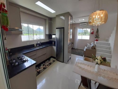 Casa de praia / campo próximo Balneário dos Açores (Casa de praia / campo proximo Balneario dos Acores) in อาร์มาเซา