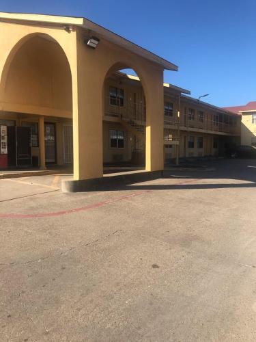 RED CROWN INN in Mesquite (Texas)