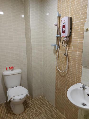 Bathroom, HOTEL SAHARA SDN BHD in Rawang