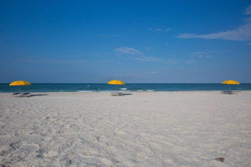 5 - Seahorse Cottages - image 16