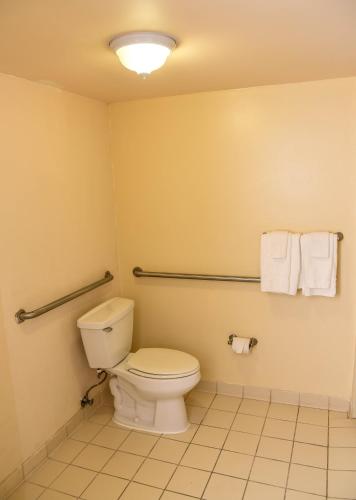 Baymont by Wyndham Columbus GA - image 41