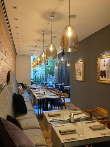 Graffit Gallery Design Hotel - image 12
