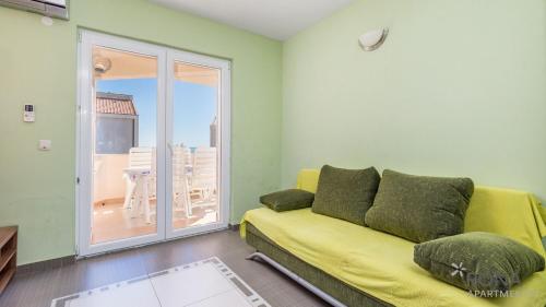  Apartment Mile, Unterkunft in Novalja