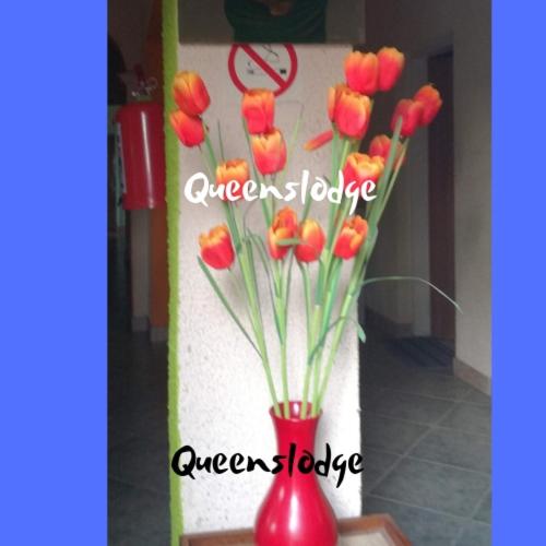 QUEENSLODGE , Your Home Away from Home Guesthouse