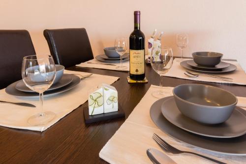 Montenegro Apartments Utjeha - image 12