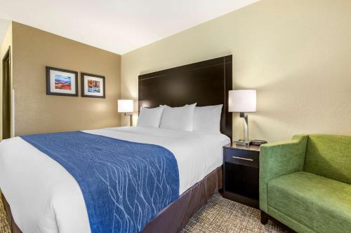 Comfort Inn & Suites Surprise Near Sun City West