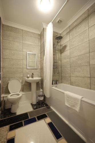 Michelangelos - Rooms Restaurant & Bar - image 11