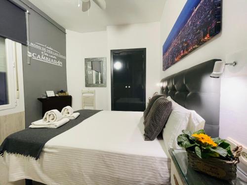 Hostal Lleida - image 4