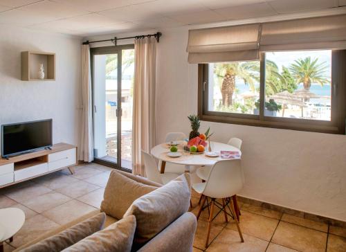 Létesítmények, Hotel Lago Dorado in Formentera