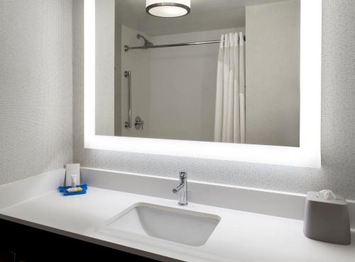 大巴灵顿智选假日酒店 大巴灵顿智选假日酒店