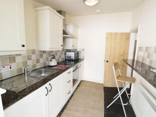 Menai Cottage - image 3