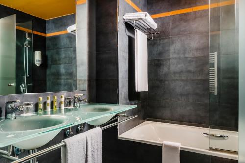 Eurostars Reina Felicia Spa - image 6
