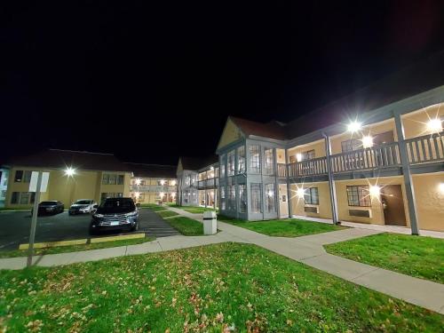 Travel Inn Motel in Hartford, USA